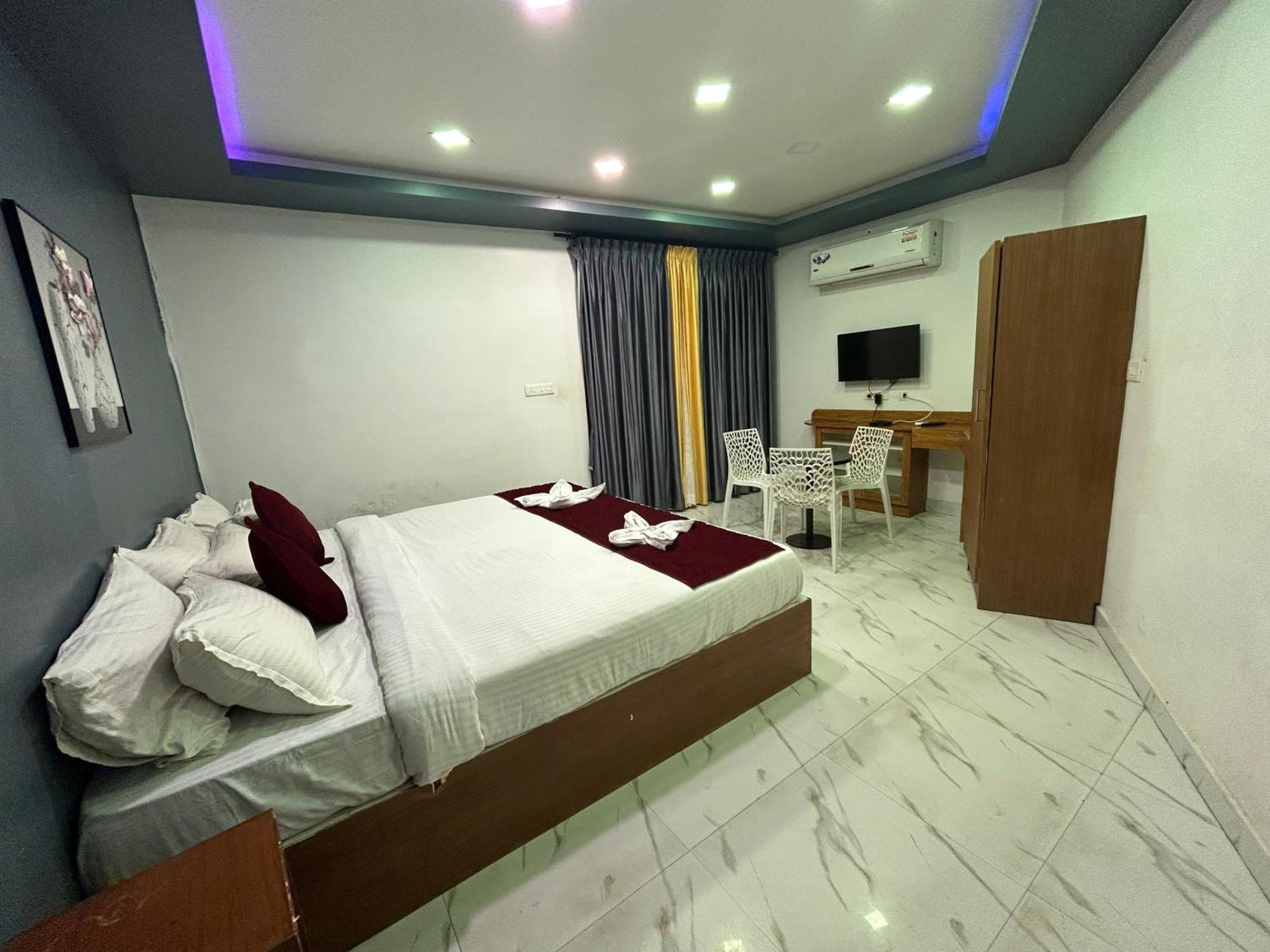 G Hotel Kottakuppam 外观 照片